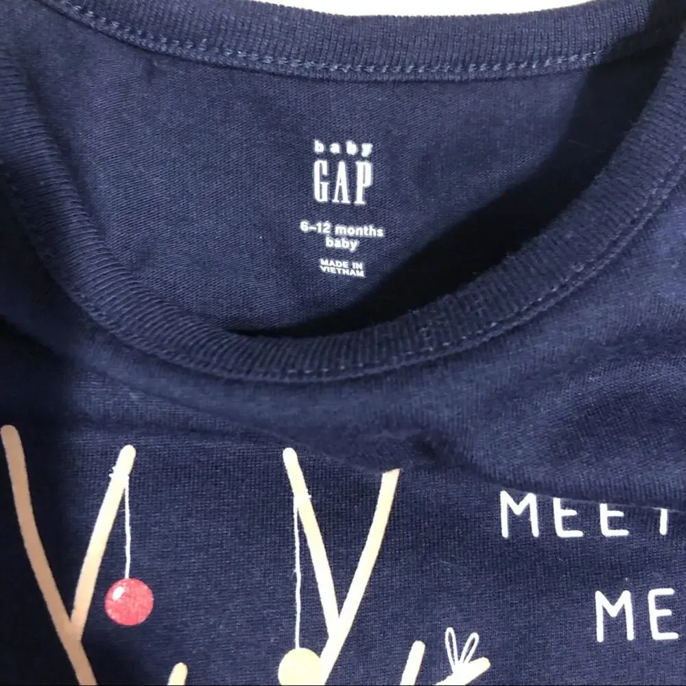 NWT Gap Size 6-12M Navy and Pink Reindeer Graphic Baby Girls Bodysuit
